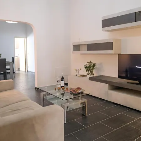 Casa Laura Mare アパート